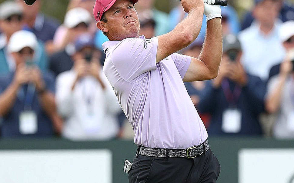 Ian Poulter xúc động chia sẻ về chiến thắng của con trai Luke tại Walker Cup