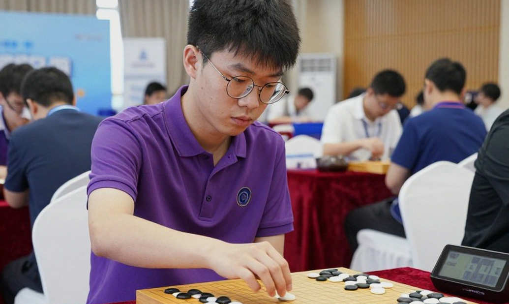 GCL 2026: Nepomniachtchi khiến Carlsen toát mồ hôi trước khi vượt qua Sindarov bằng đồng hồ GCL 2026: Nepomniachtchi khiến Carlsen toát mồ hôi trước khi vượt qua Sindarov bằng đồng hồ