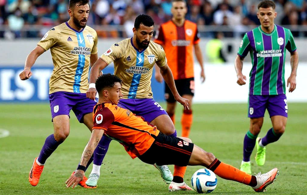 Pumas đến Guadalajara mà không có Chino Huerta và Chicote Calderón: hành lang trái và một tờ tin chưa được xác minh Pumas đến Guadalajara mà không có Chino Huerta và Chicote Calderón: hành lang trái và một tờ tin chưa được xác minh