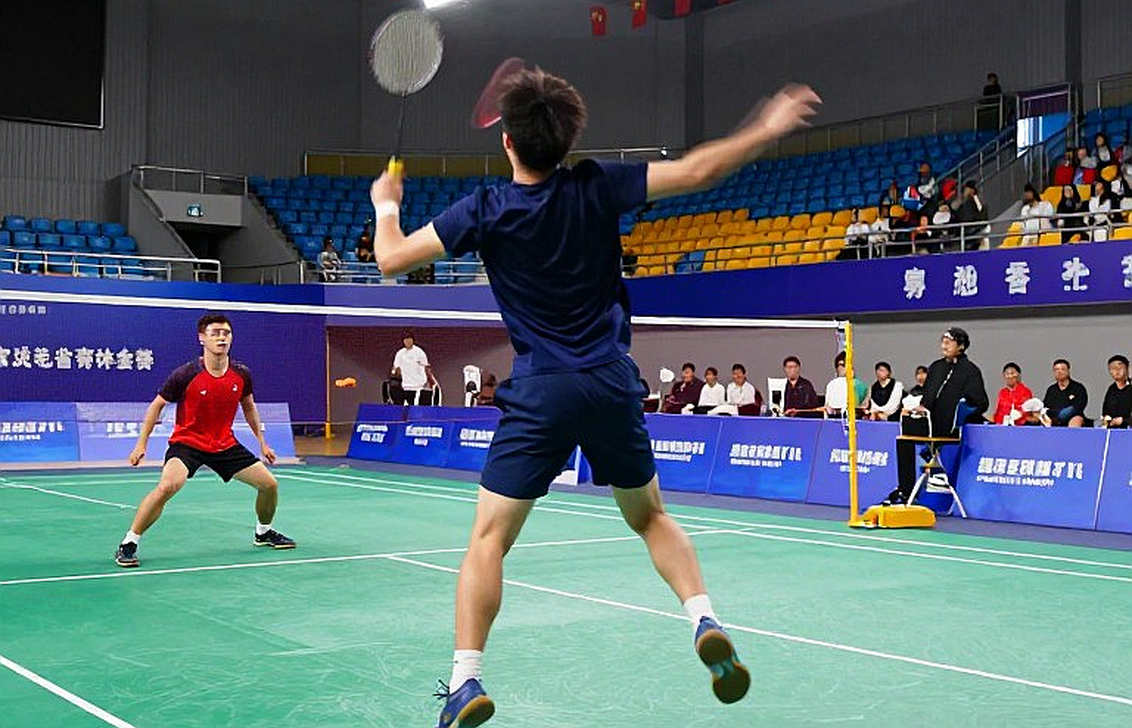 Kumamoto Masters 2026: Li Shifeng gánh tuyến đơn nam Trung Quốc khi Shi Yuqi rút lui