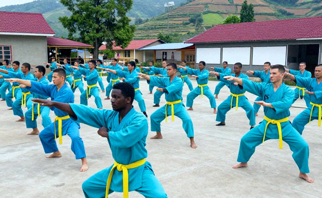 Ba cô gái karate mang tấm HCV đầu tiên cho Việt Nam tại Asiad 20: Chiến thắng của sự nhất quán, không phải may mắn