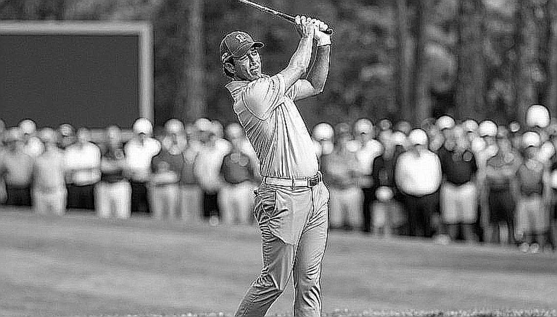 Phân Tích Dữ Liệu Trận Golf: Không Có Thông Tin Đủ Để Đánh Giá