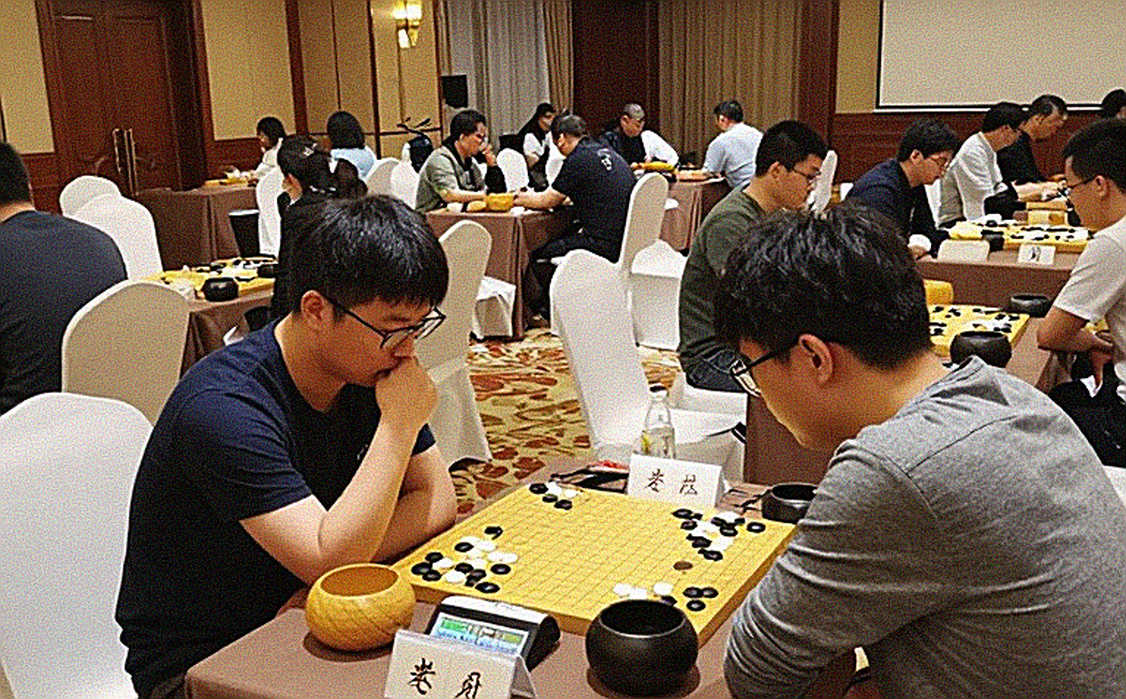 5.e5! – Nước đi thứ năm của Erigaisi và cái bẫy Italian Game mà kỳ thủ câu lạc bộ đang học sai
