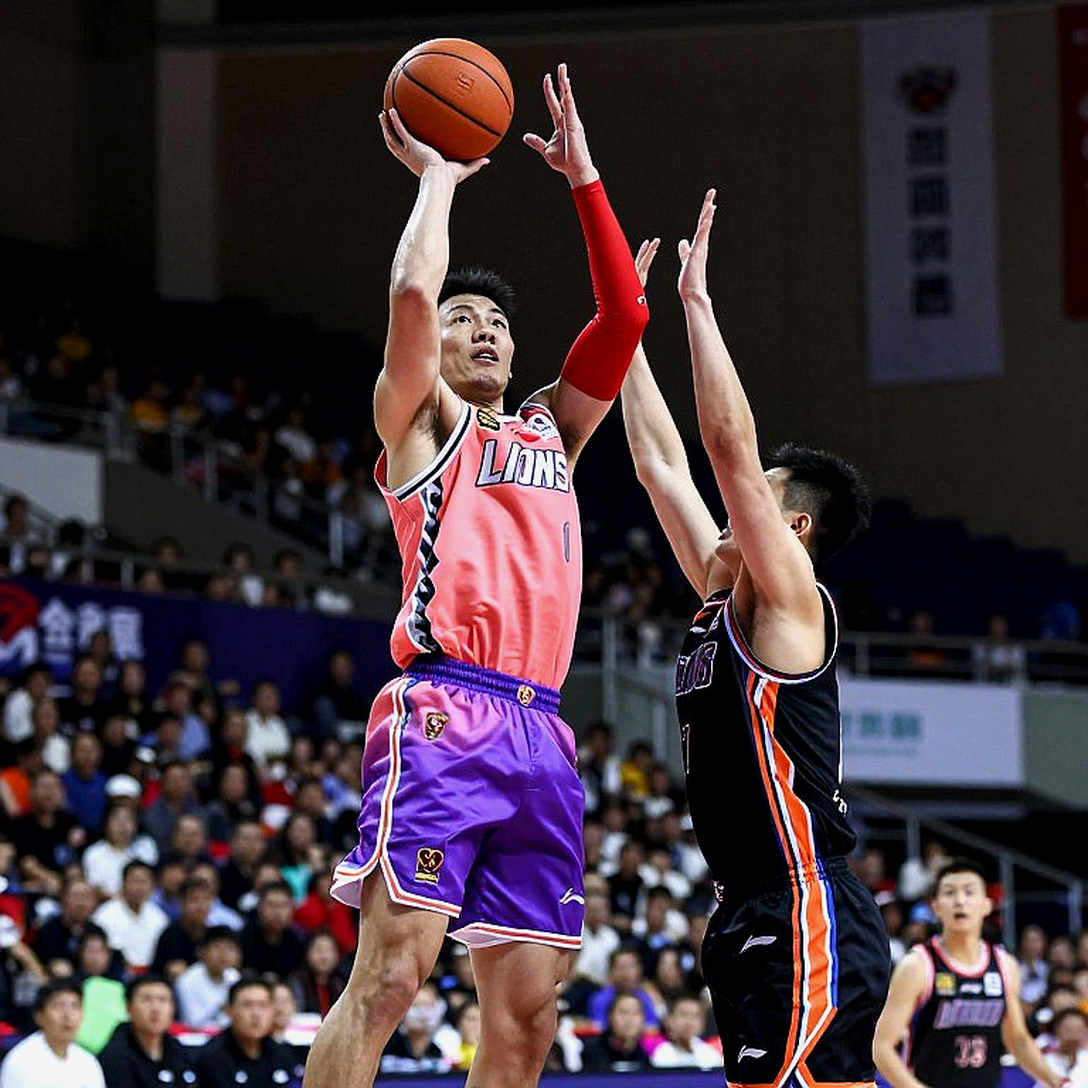 Karşıyaka gỡ xong nợ FIBA: bốn hồ sơ BAT, một công tắc và cái ví vẫn còn mỏng Karşıyaka gỡ xong nợ FIBA: bốn hồ sơ BAT, một công tắc và cái ví vẫn còn mỏng