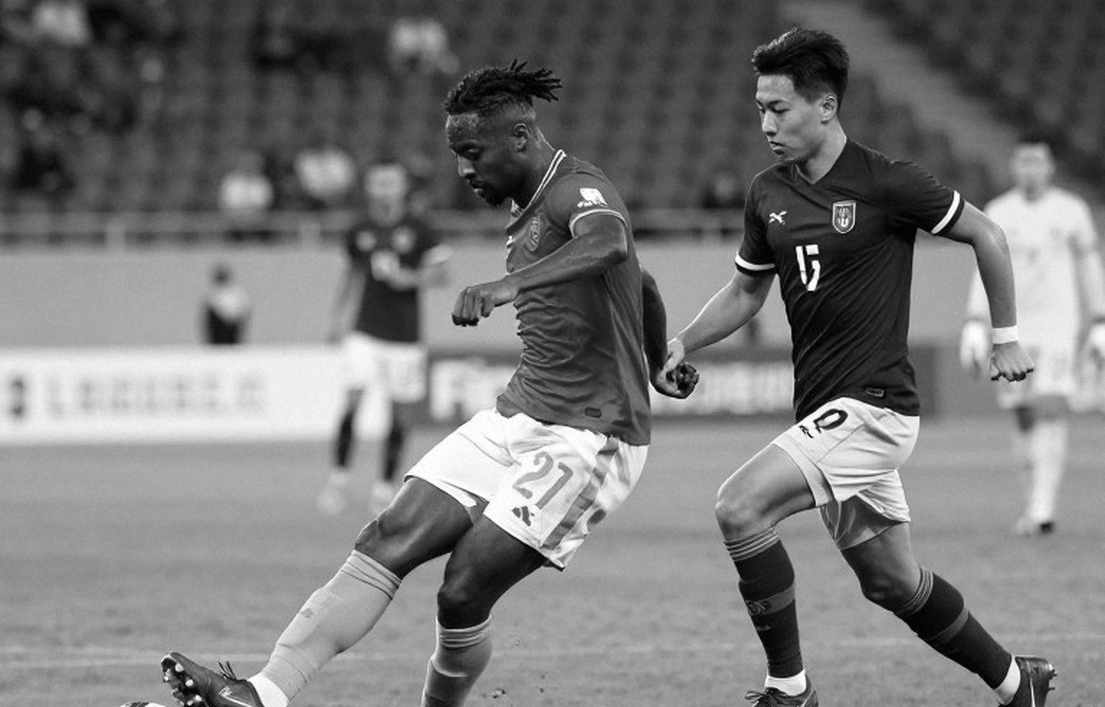 Alan Franco và Tigres: Một đoạn video chưa kiểm chứng giữa mùa giải tệ nhất 17 năm Alan Franco và Tigres: Một đoạn video chưa kiểm chứng giữa mùa giải tệ nhất 17 năm