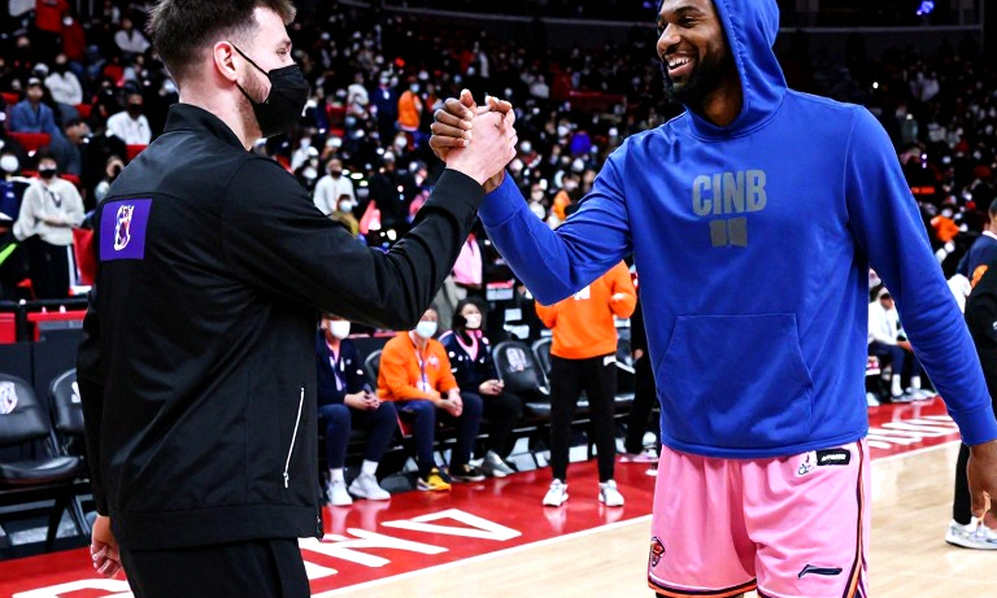 DaQuan Jeffries và 15-20 ngày của Beşiktaş: bài toán suất ngoại binh nằm sau một cái nhãn sai