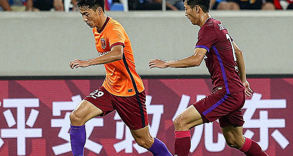 Cơn sốt xuất ngoại của V.League: Ai là người thắng cuộc trong bóng tối? Cơn sốt xuất ngoại của V.League: Ai là người thắng cuộc trong bóng tối?