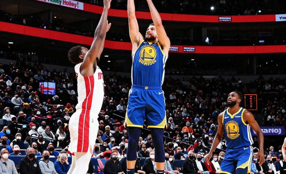 EuroLeague bán thêm 60 trận: hóa đơn cuối cùng gửi đến đầu gối cầu thủ