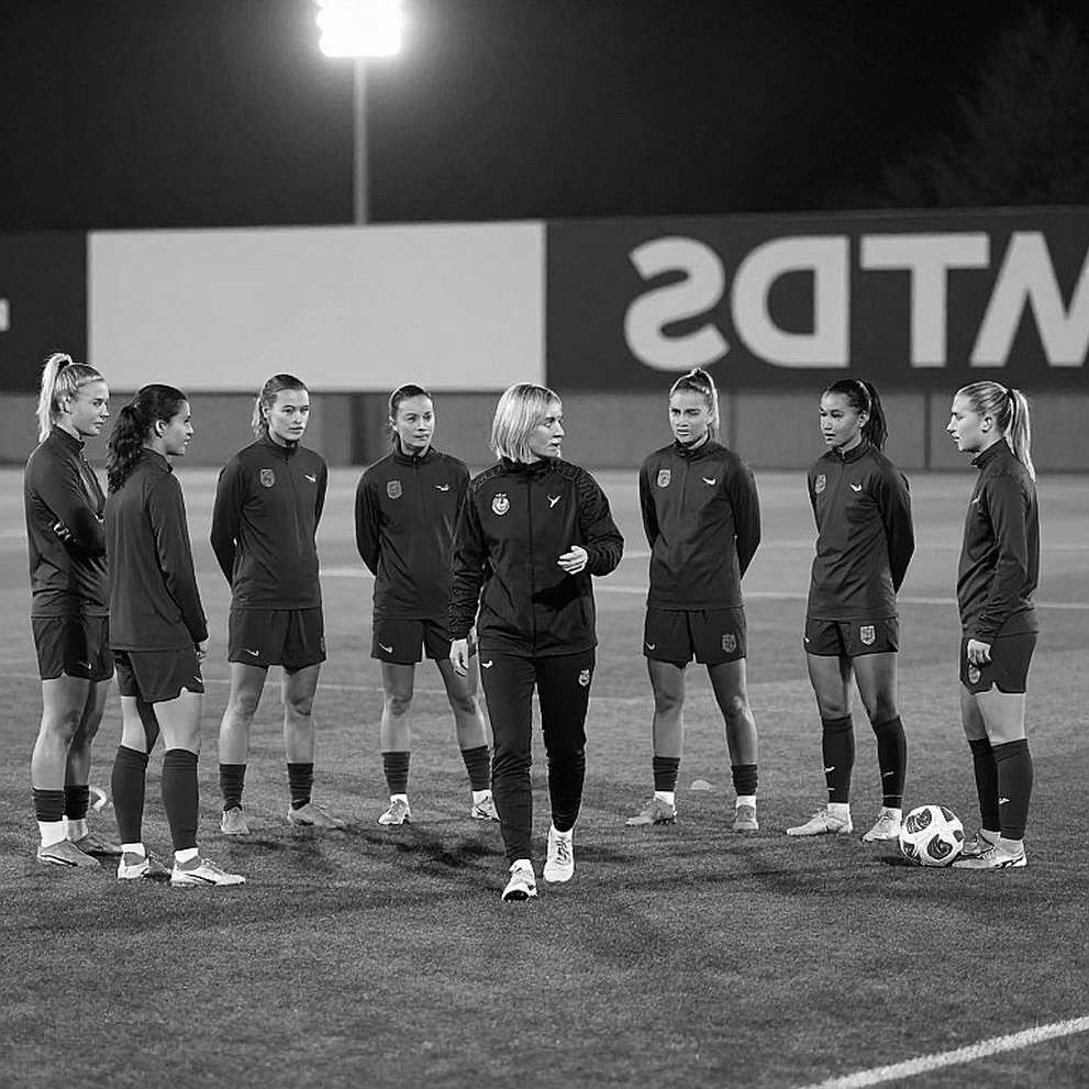 Arsenal nữ bị Crystal Palace cầm hòa: Khi 30 pha dứt điểm không thắng được một người gác đền Arsenal nữ bị Crystal Palace cầm hòa: Khi 30 pha dứt điểm không thắng được một người gác đền