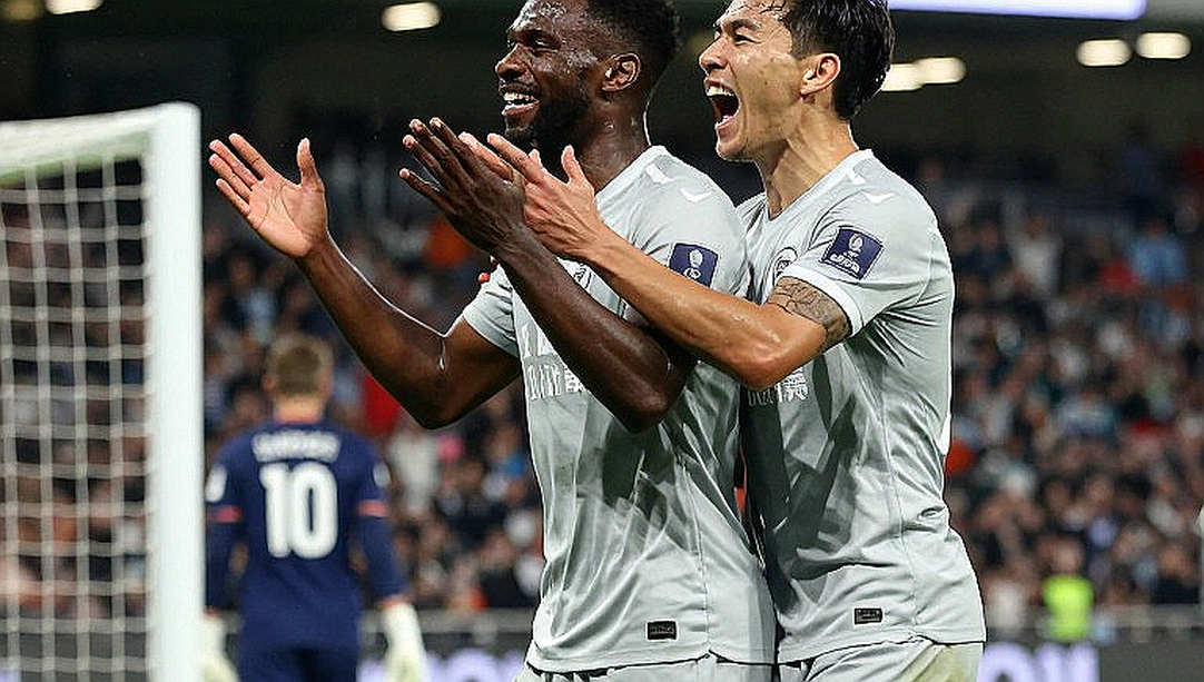 Wolves Esports thắng 2-0 ở Threshold China: 97 phút thi đấu và một tấm vé khách mời, không phải suất đối tác